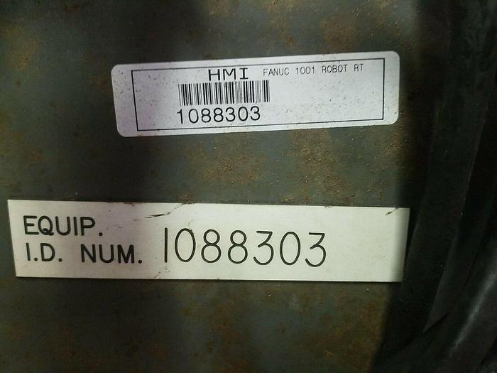 Used FANUC ROBOT ARC MATE 100i . FANUC TYPE A05D-2402-B001 RJ-3 controller