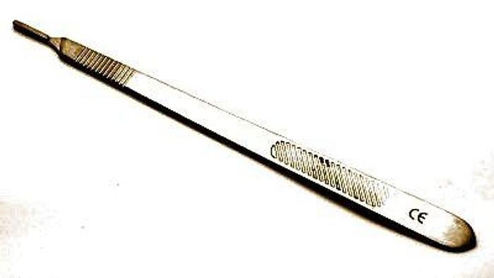 Used Handle Bard Parker Surgical Blade No 3L