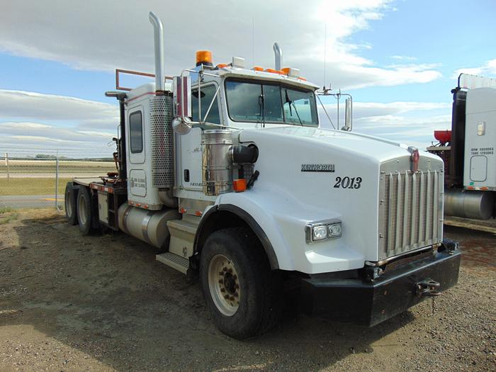 Used 2004 KENWORTH T800B 6X4 WINCH TRACTOR " CAT "