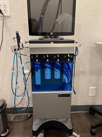 Used 2016 Edge Systems Hydrafacial Elite MD ~Warranty ~Excellent condition ~Low use~
