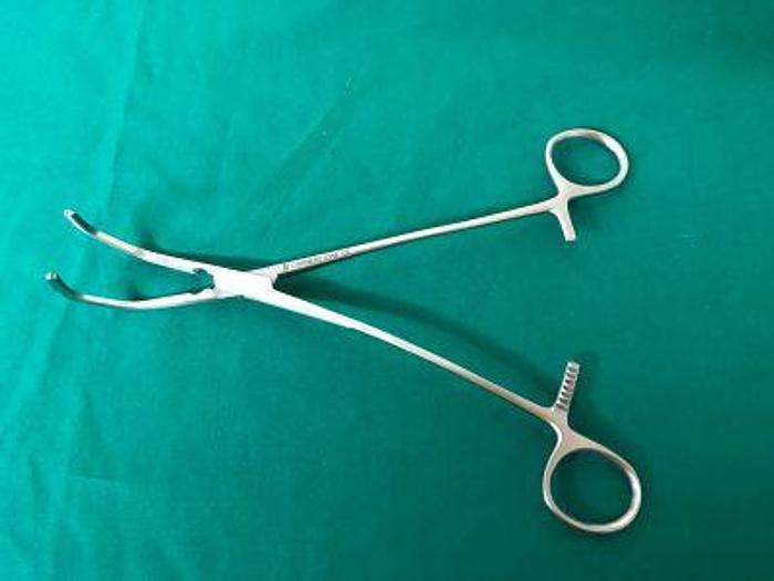 Used Clamp Atraumatic DeBakey Satinsky Vena Cava Tangential Occlusion 200mm (8in)