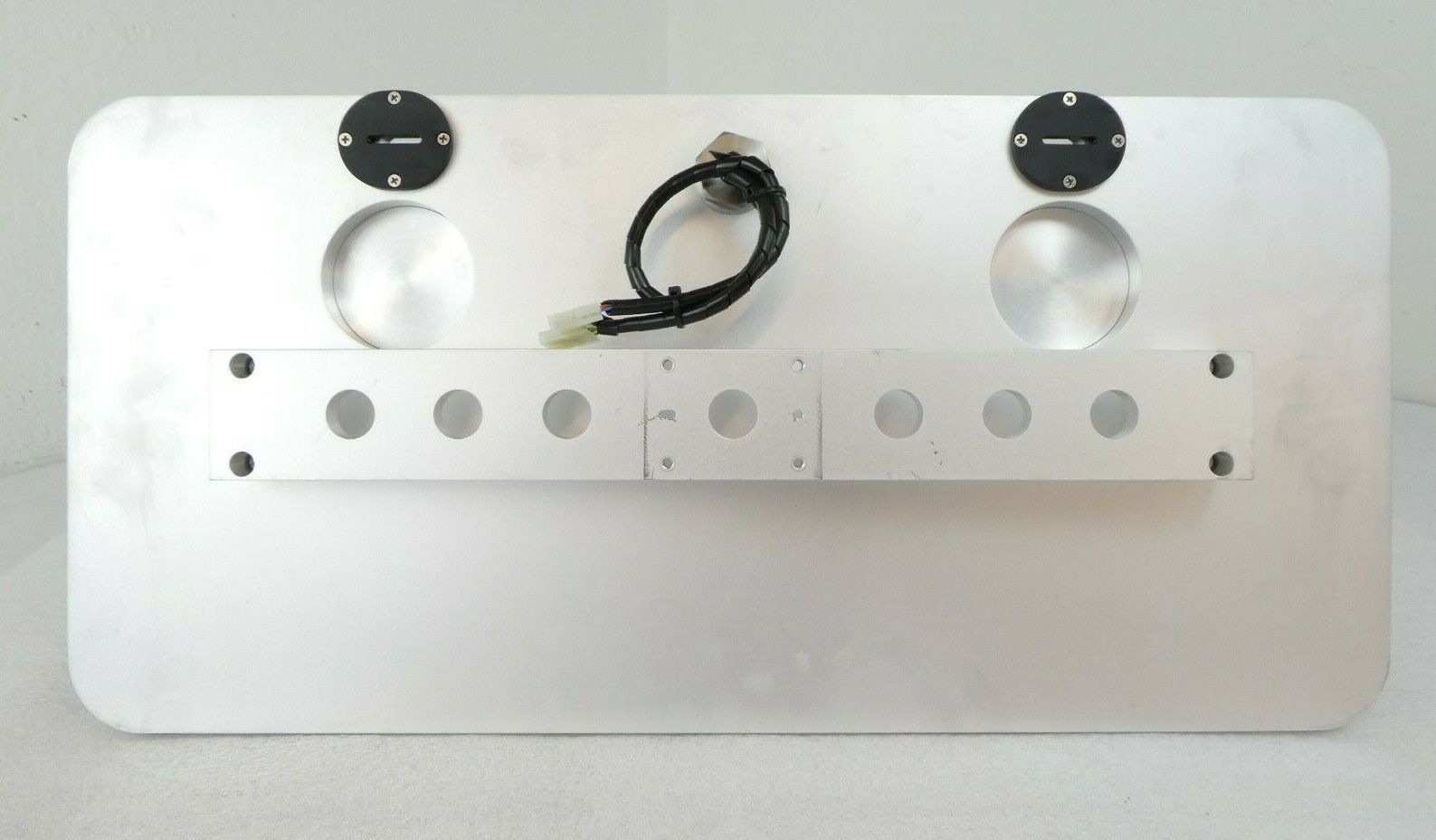 Used Mattson Technology 177-00000-00 200mm Wafer Cassette Nest Platform Type 1 Spare