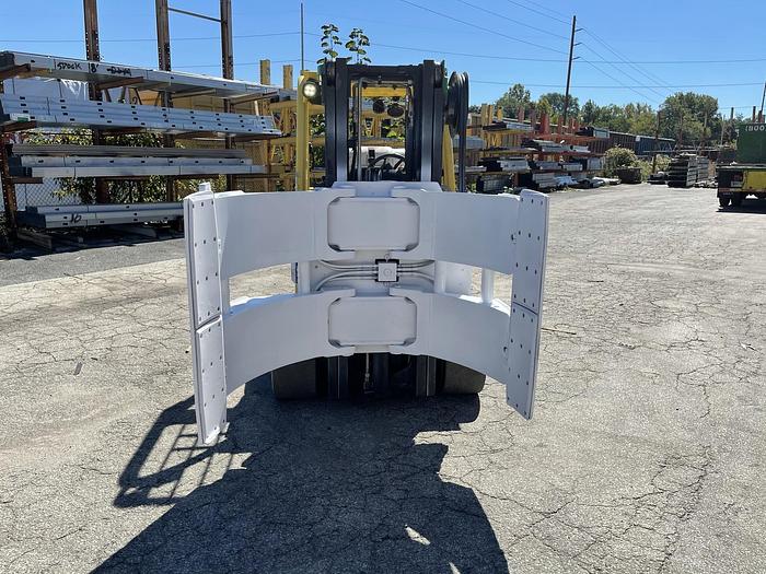 Used 12,000 POUND HYSTER ROLL CLAMP FORKLIFT W/ 60" CASCADE CLAMP 2,100 HOURS
