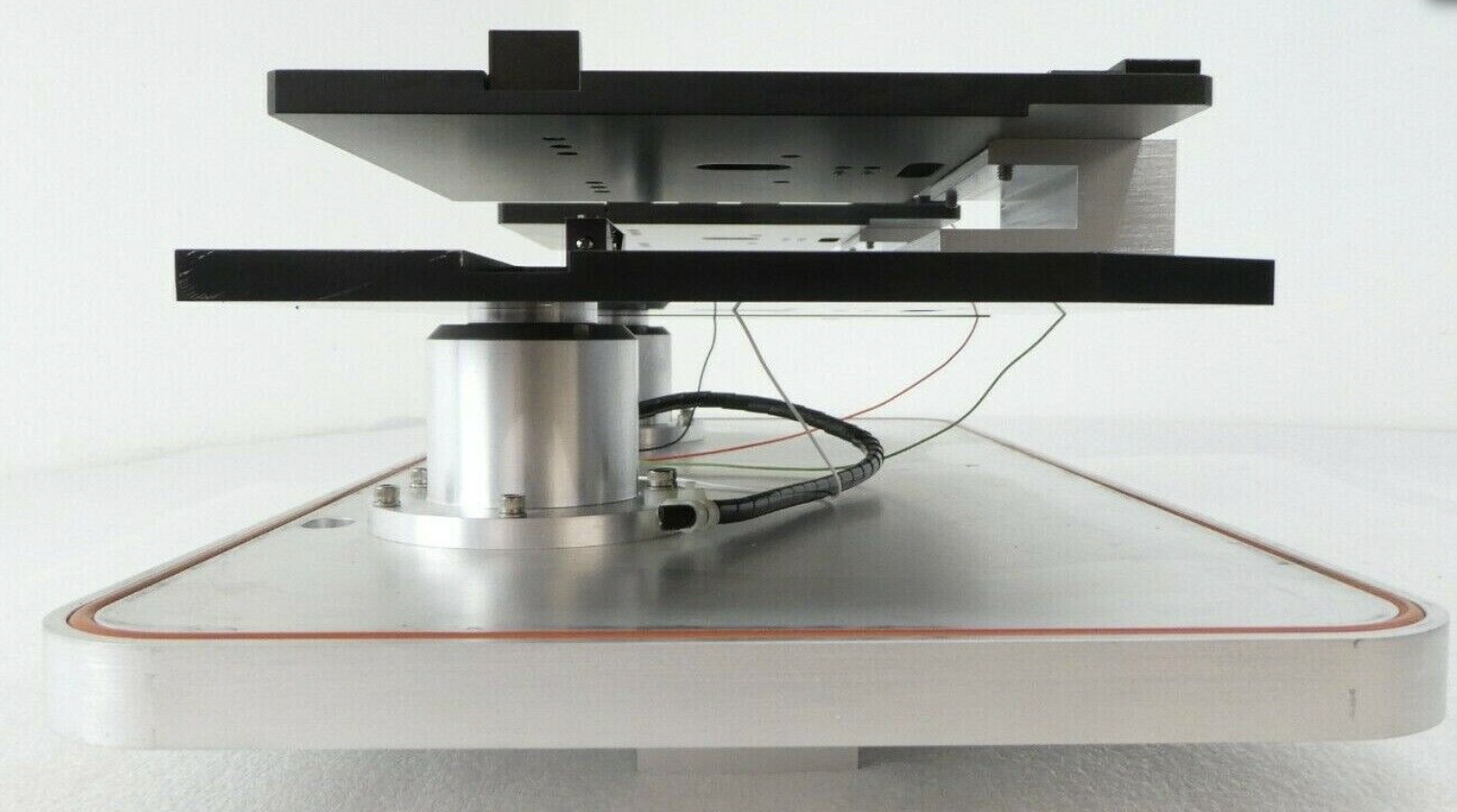 Used Mattson Technology 177-00000-00 200mm Wafer Cassette Nest Platform Type 1 Spare