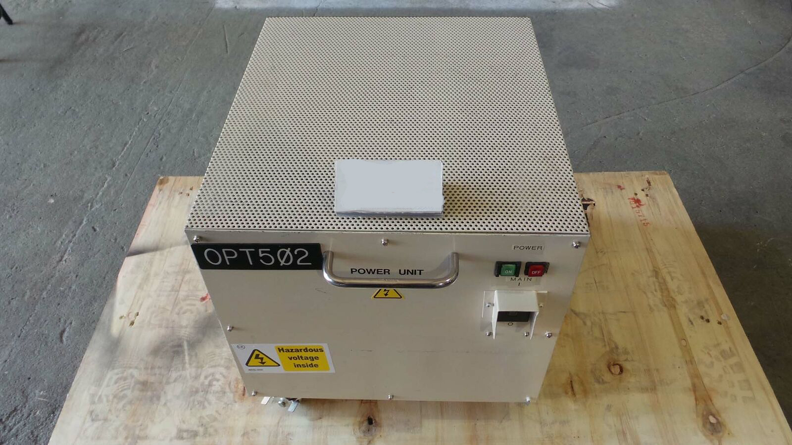 Used Nikon Power Unit, Power Supply ROLL AROUND / 220~240 V / 4A / 50~60Hz / OPTiSTAT