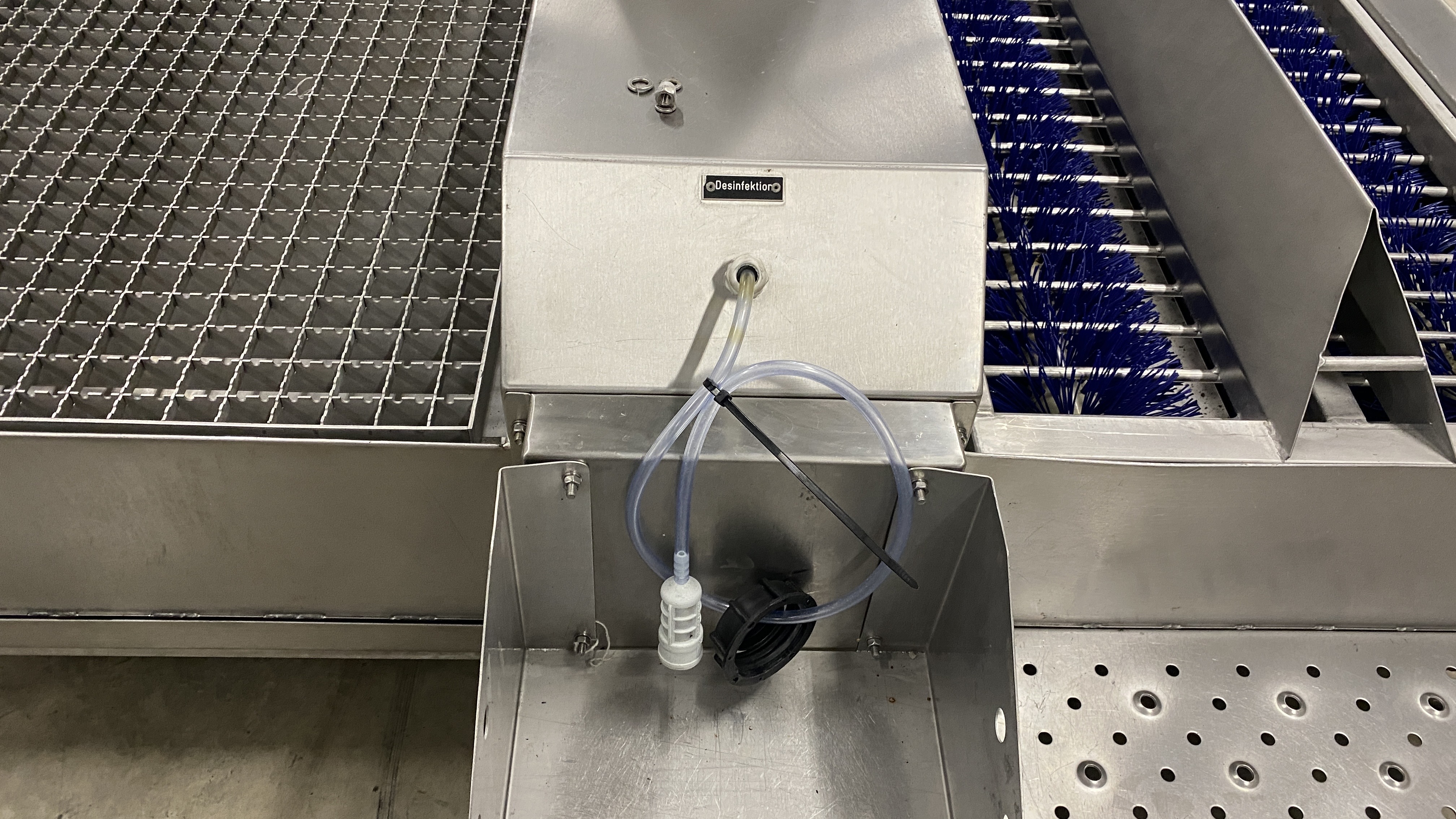 Used Cleancontrol Hygiene station