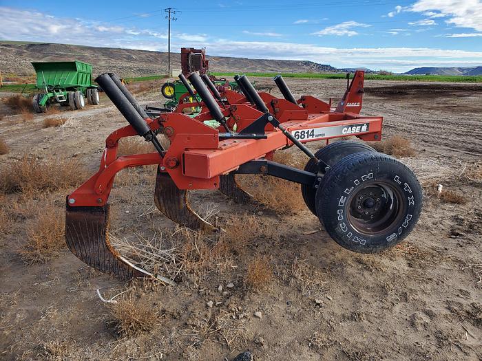 Used Case 6814 Ripper - 7 Shank