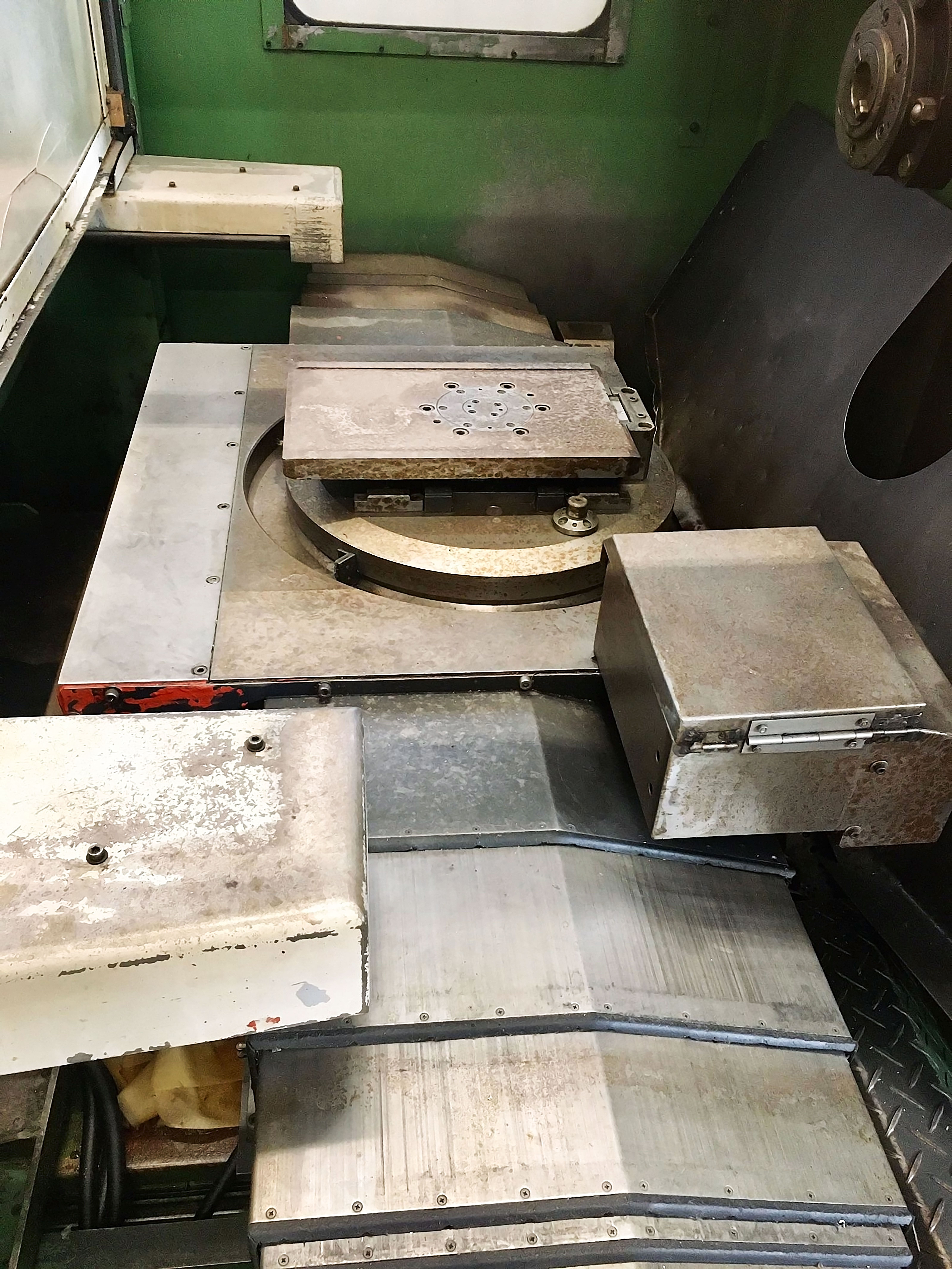 Used Mazak Microcenter H12n - CNC Machining Center - 1988