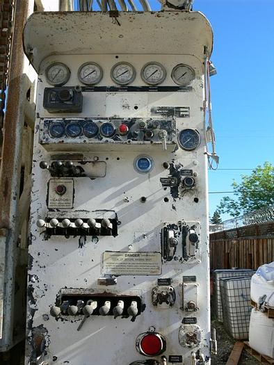 Used 1994 Driltech D25K3W Drill Rig