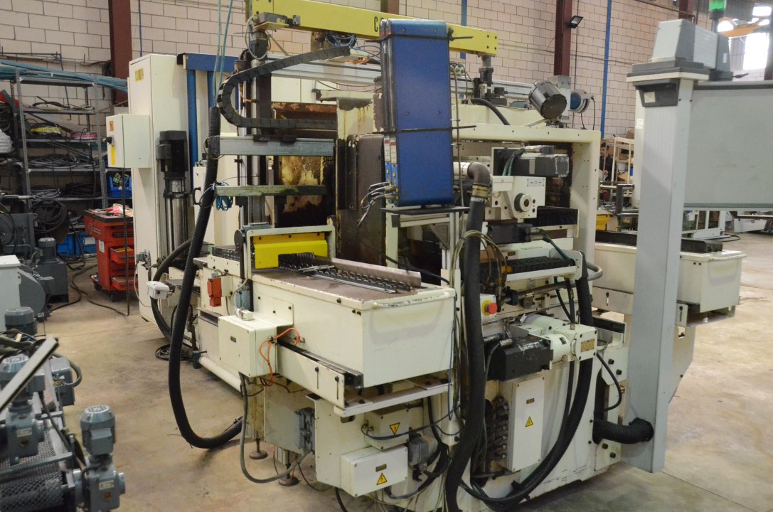 Usado 1998 LIDKÖPING CL 520 - CNC Rectificadoras sin centros #4402