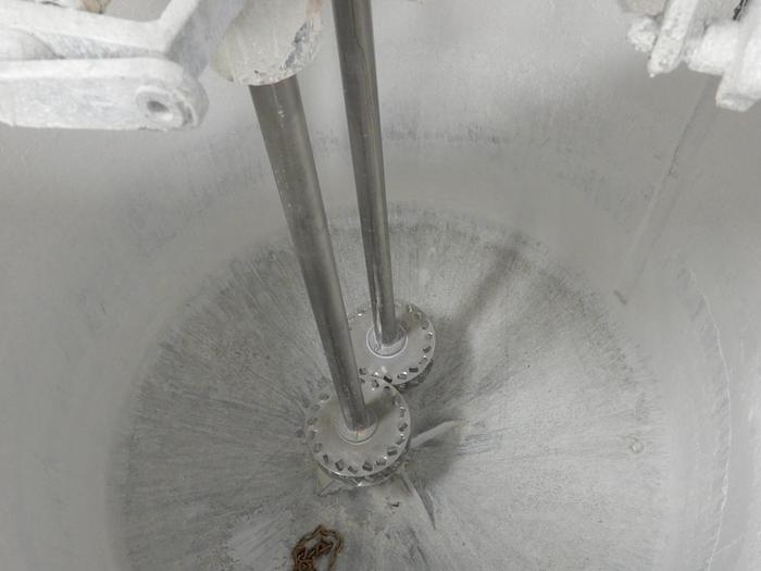 Used DUPONT AIR WEIGH HOPPER WITH DOUBLE SHAFT MEYERS DISPERSER AND TANK