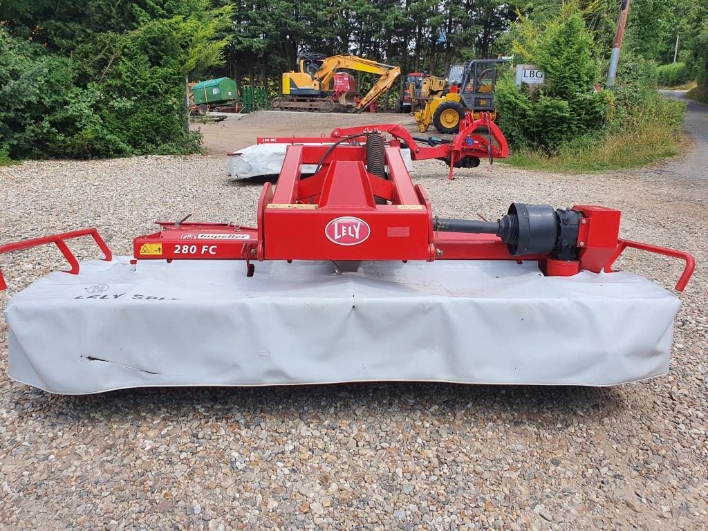 Used 2015 Lely Splendimo 280 FC