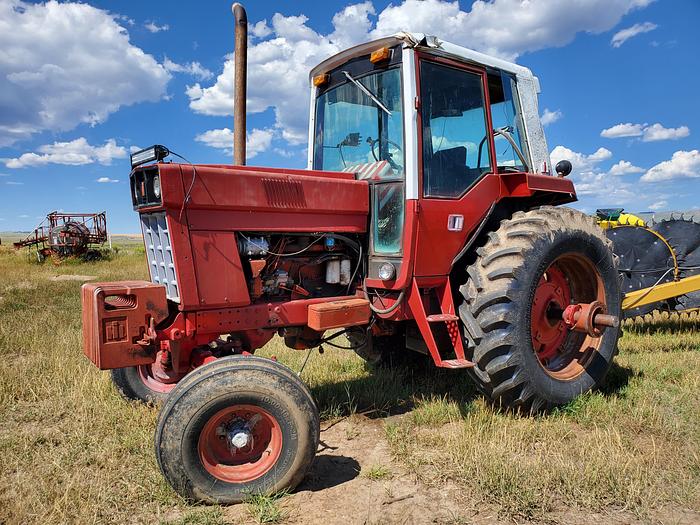 Used 1980 International 1086 Tractor