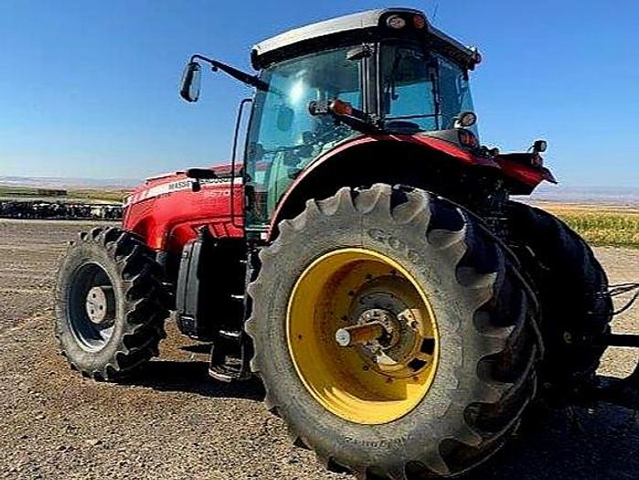 Used 2010 Massey Ferguson 8670