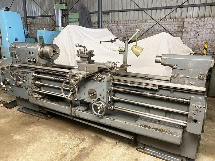Used Korea 1500 mm Length Lathe Machine