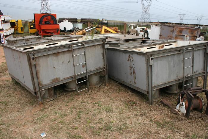 Used Tiled Stainless Steel Chemical Tanks