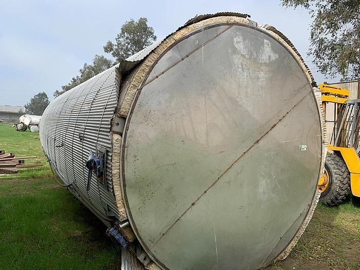 Used 11,500 GALLON VERTICAL INSULATED TANK - S/S