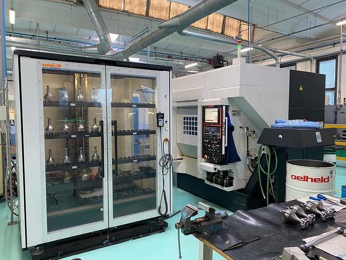 Usato CENTRO DI LAVORO A 5 ASSI MAZAK VARIAXIS 500/5X