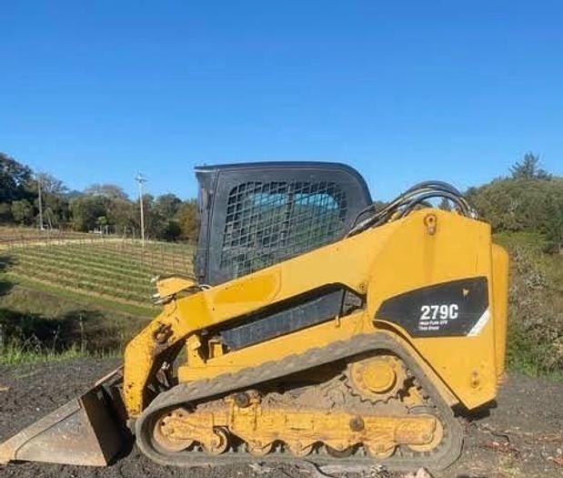 Used 2012 CATERPILLAR 279C