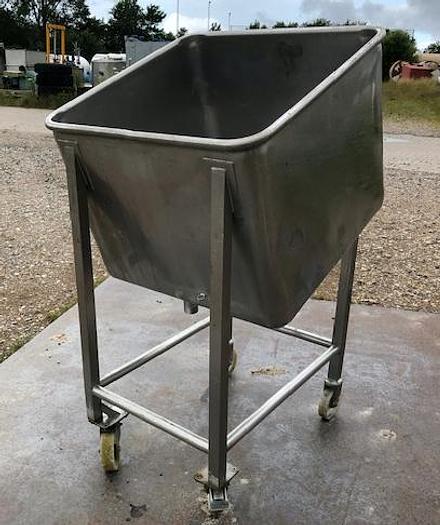 Used 150 liters rustfri tanke på hjul