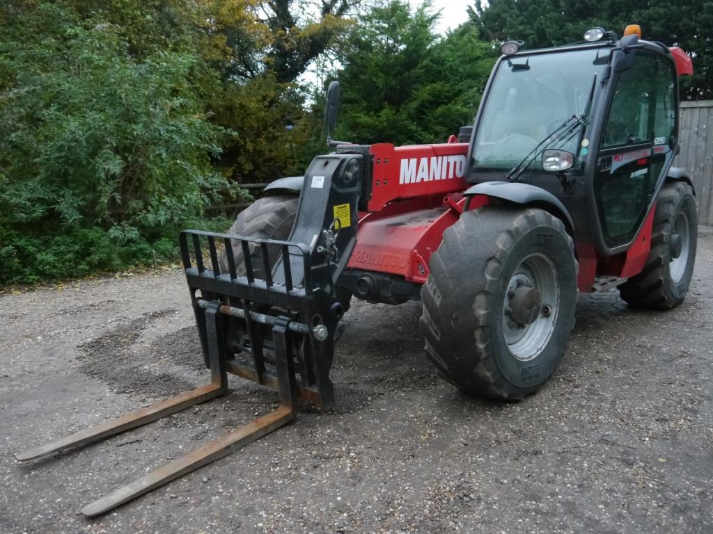 Used Manitou MLT 735-120 LSU Telehandler