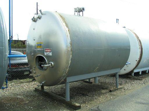 Usado 3000 GALLON STORAGE TANK.   SERIAL C3000-2260