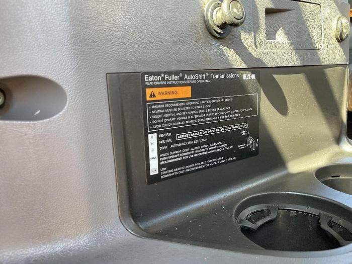 Used 2012 Mack Trucks, Incorporated CHU613