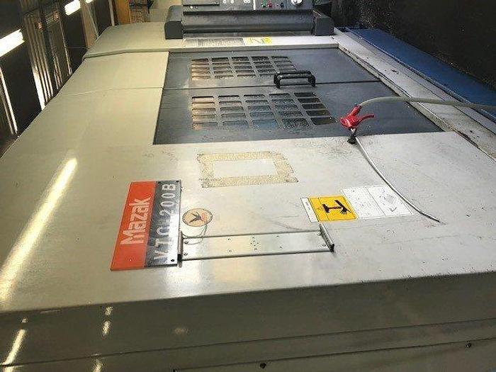 D'occasion 2002 Mazak VTC 200 B centre d'usinage vertical