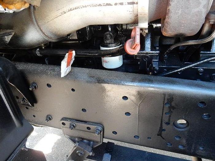 Used 1999 International 2574