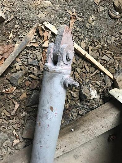 Used Hydraulic Cylinder #2