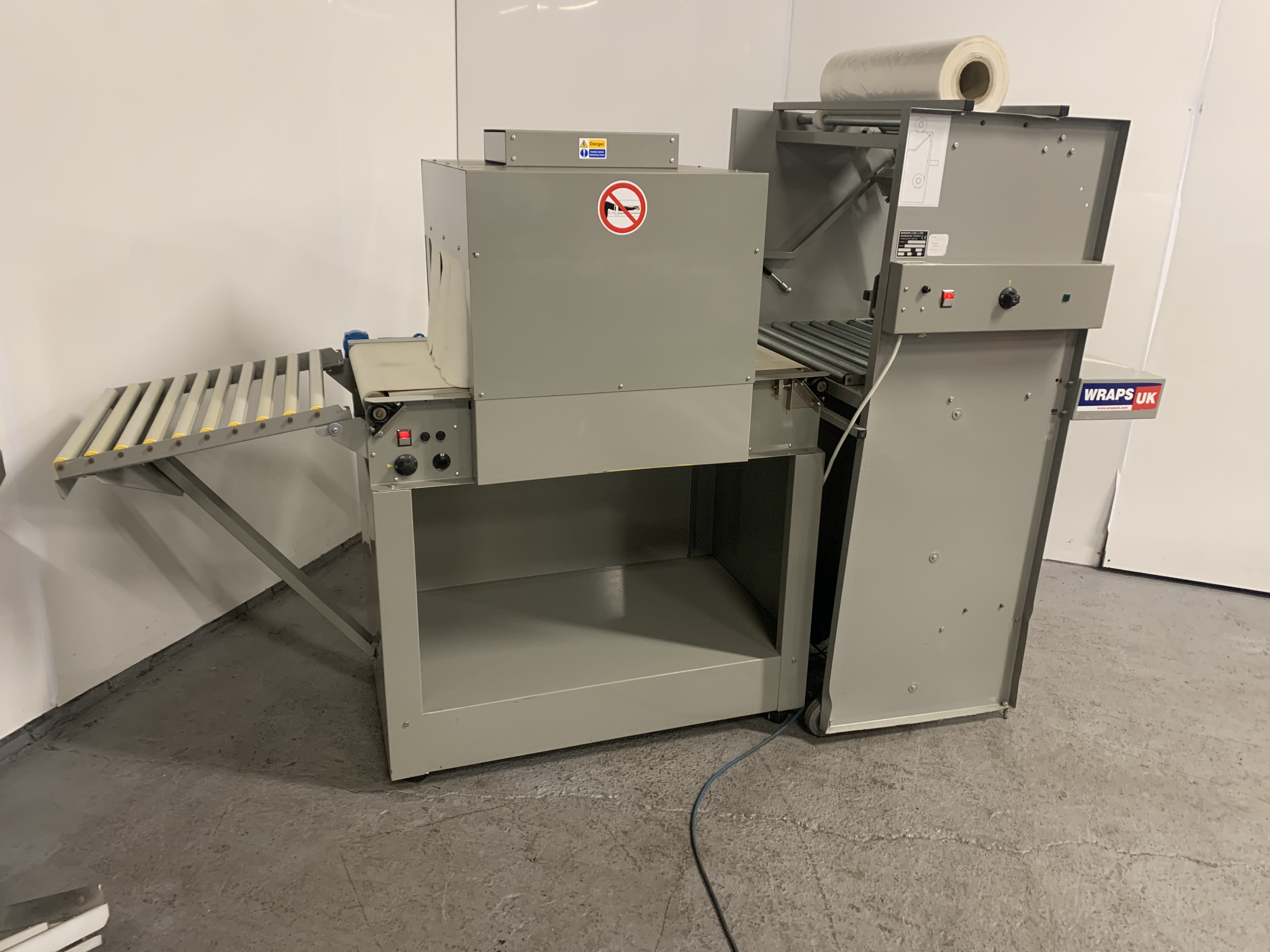 Used Used shrink wrapper and heat tunnel