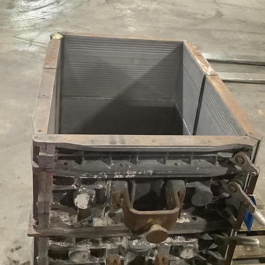 Used FREMONT OHIO FLASKS