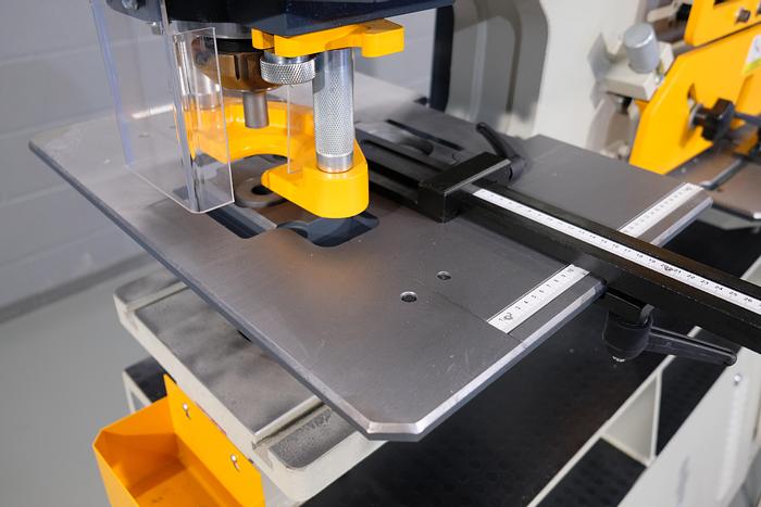 UZMA UKM 85 ton twin cylinder 5 station steelworker 