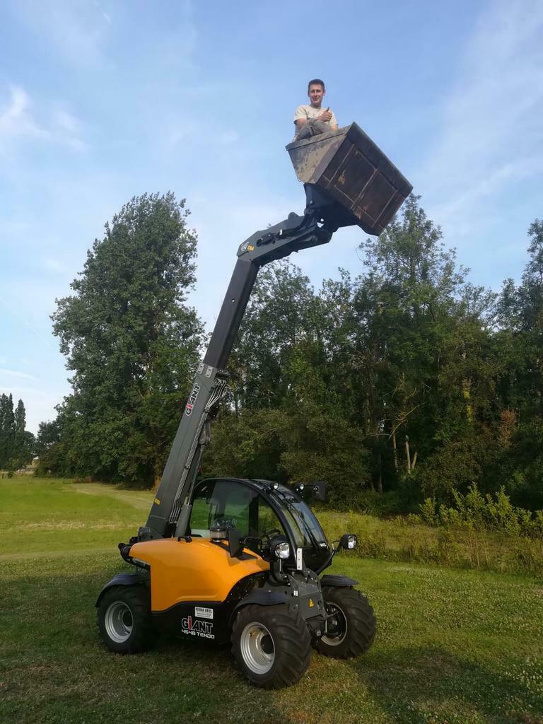 Usado 2018 GIANT 4548 TENDO