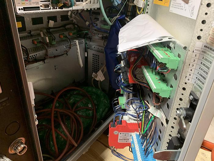 Used ABB IRB 6640 180/2.55 NEW 2014 WITH ARO SPOT WELDING GUN AND REXROTH WELDING CONTROLLER