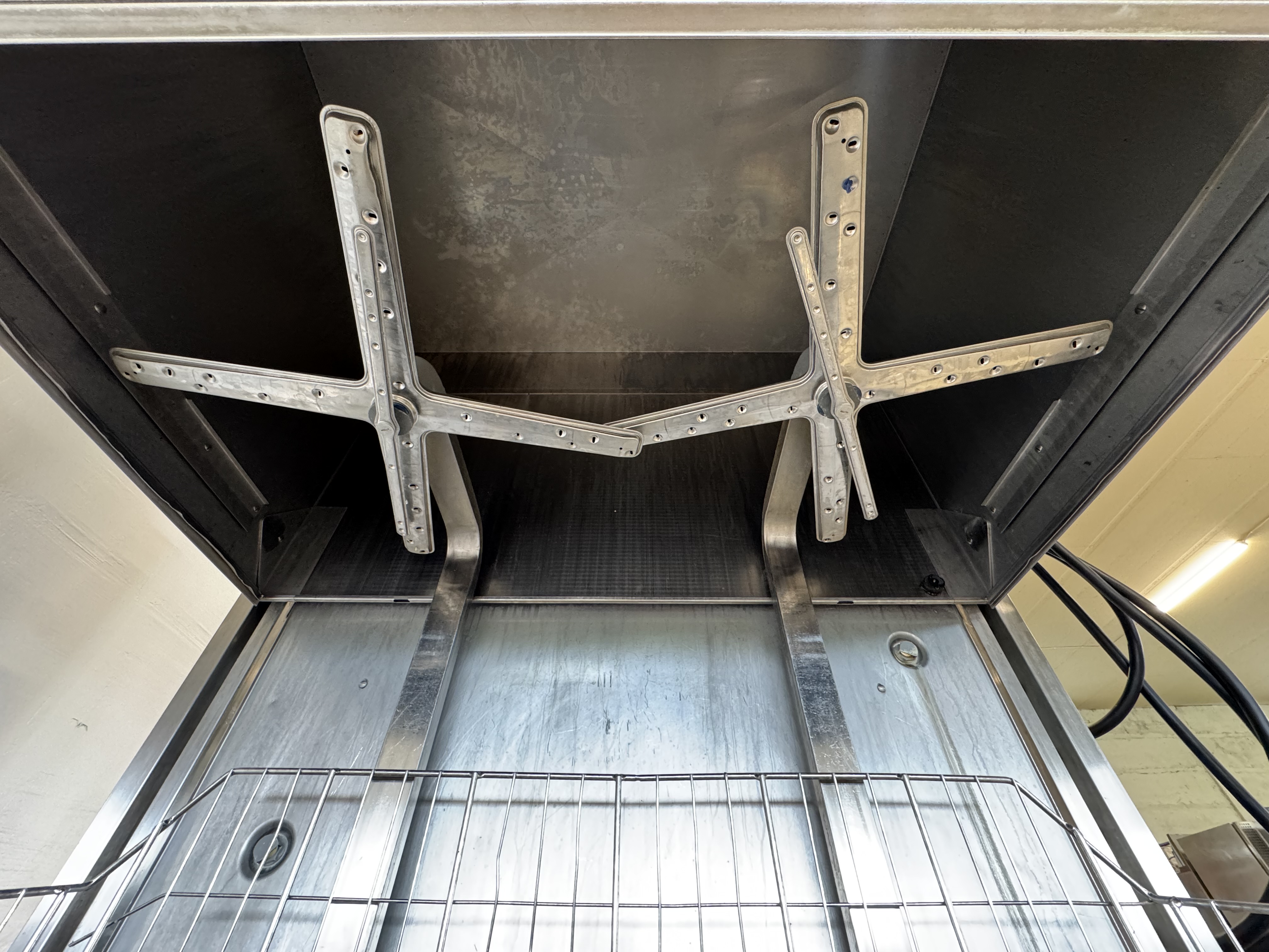 Used Diskmaskin HOBART UXTH-10A #2883