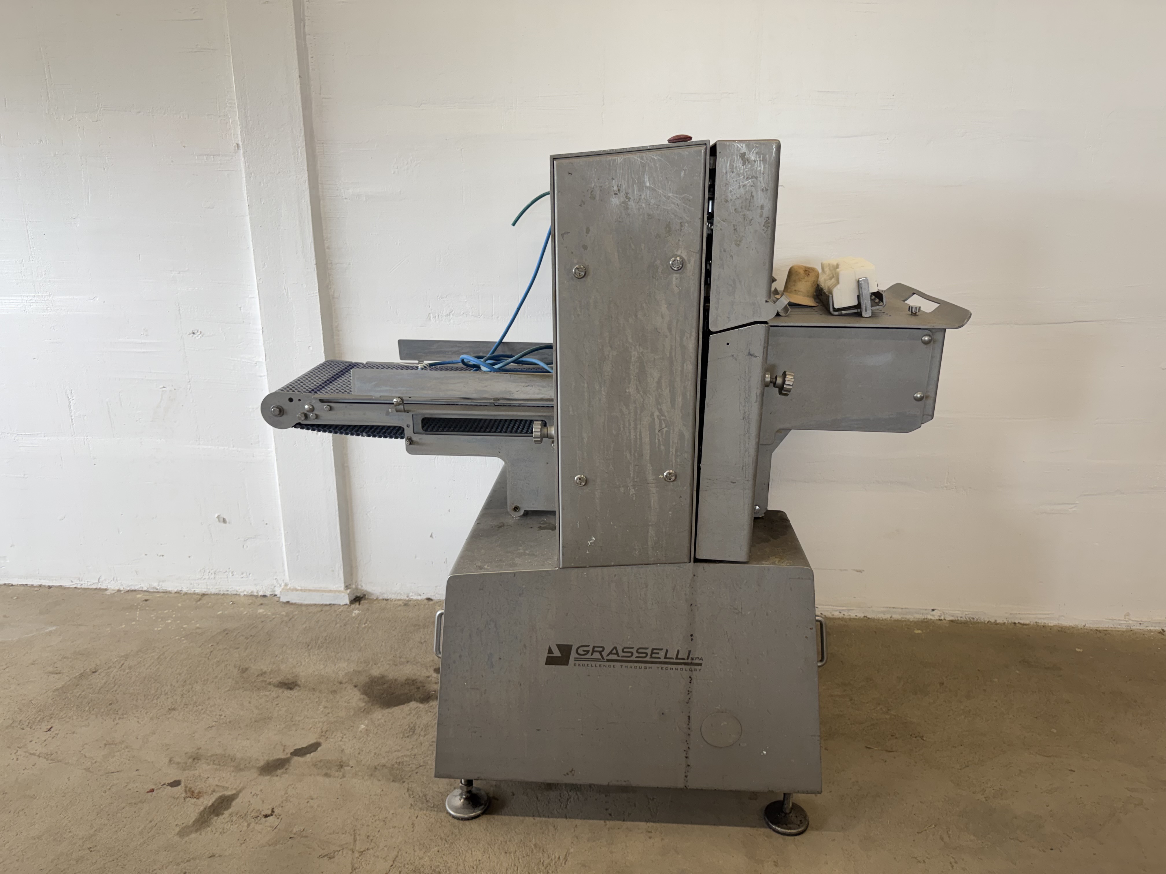 Used Kotletthugg/Slicer GRASSELLI NSL400 #2874