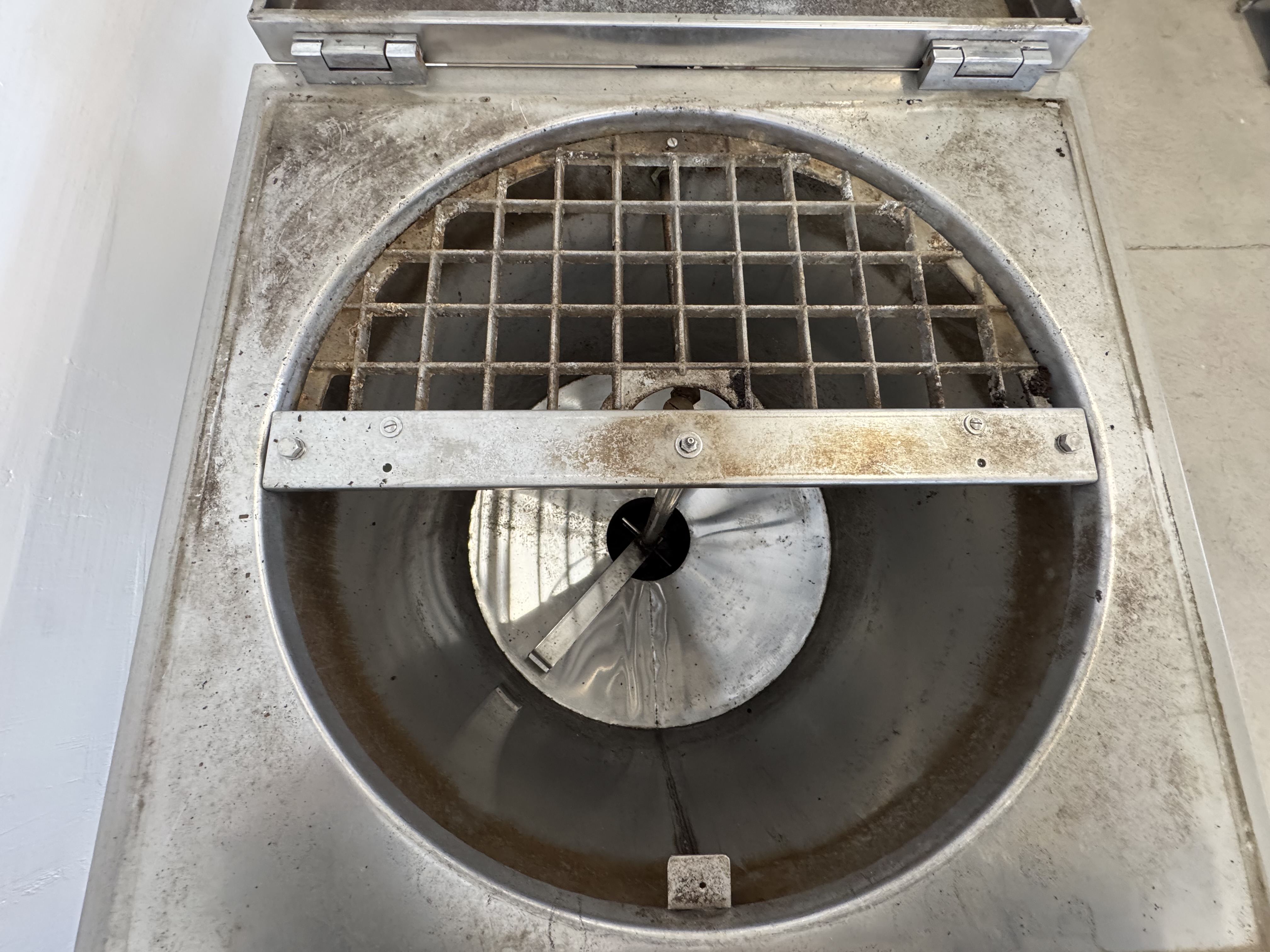 Used Bastra 200 rökskåp #2822