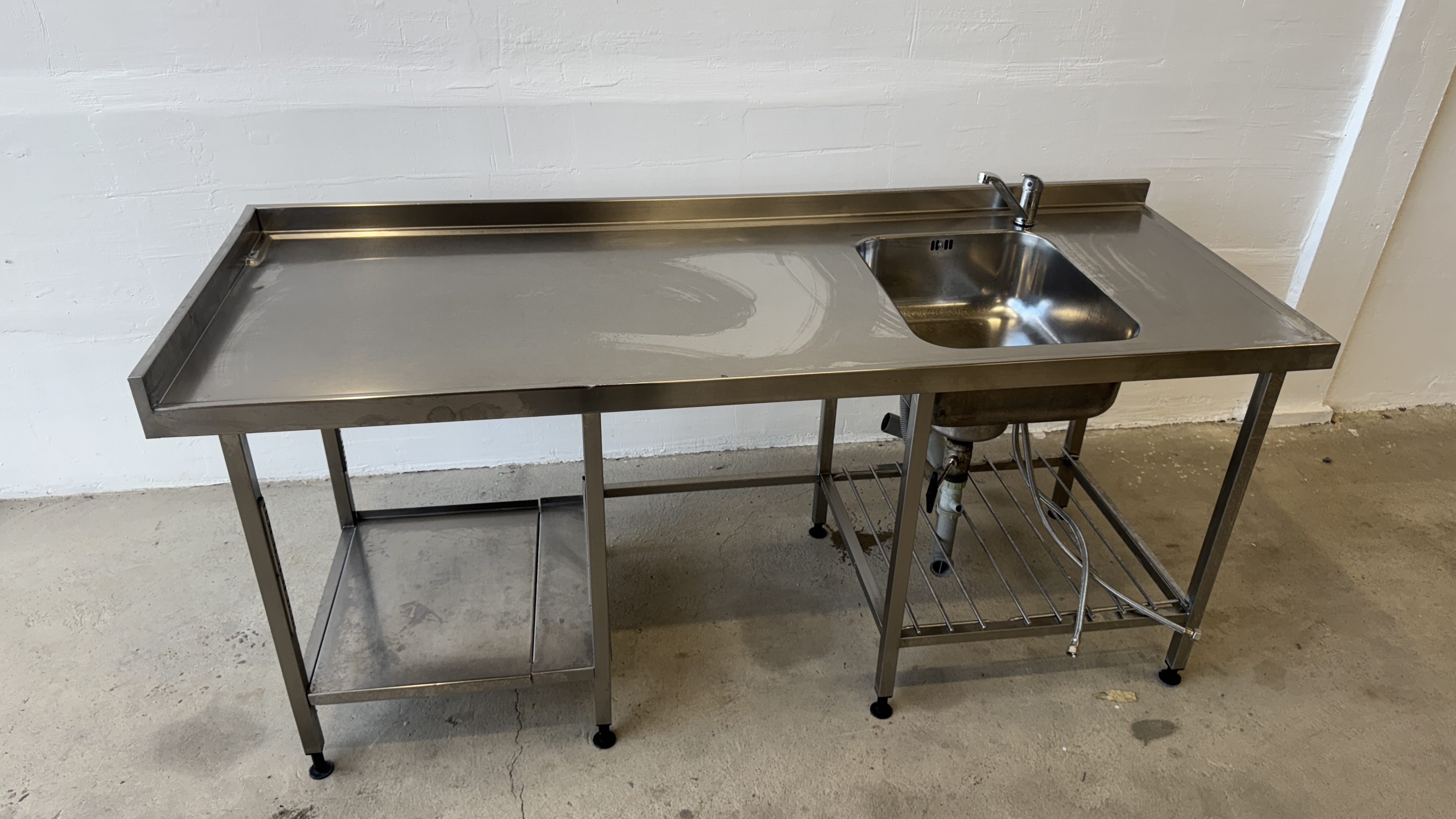 Used Diskbänk 190x70cm