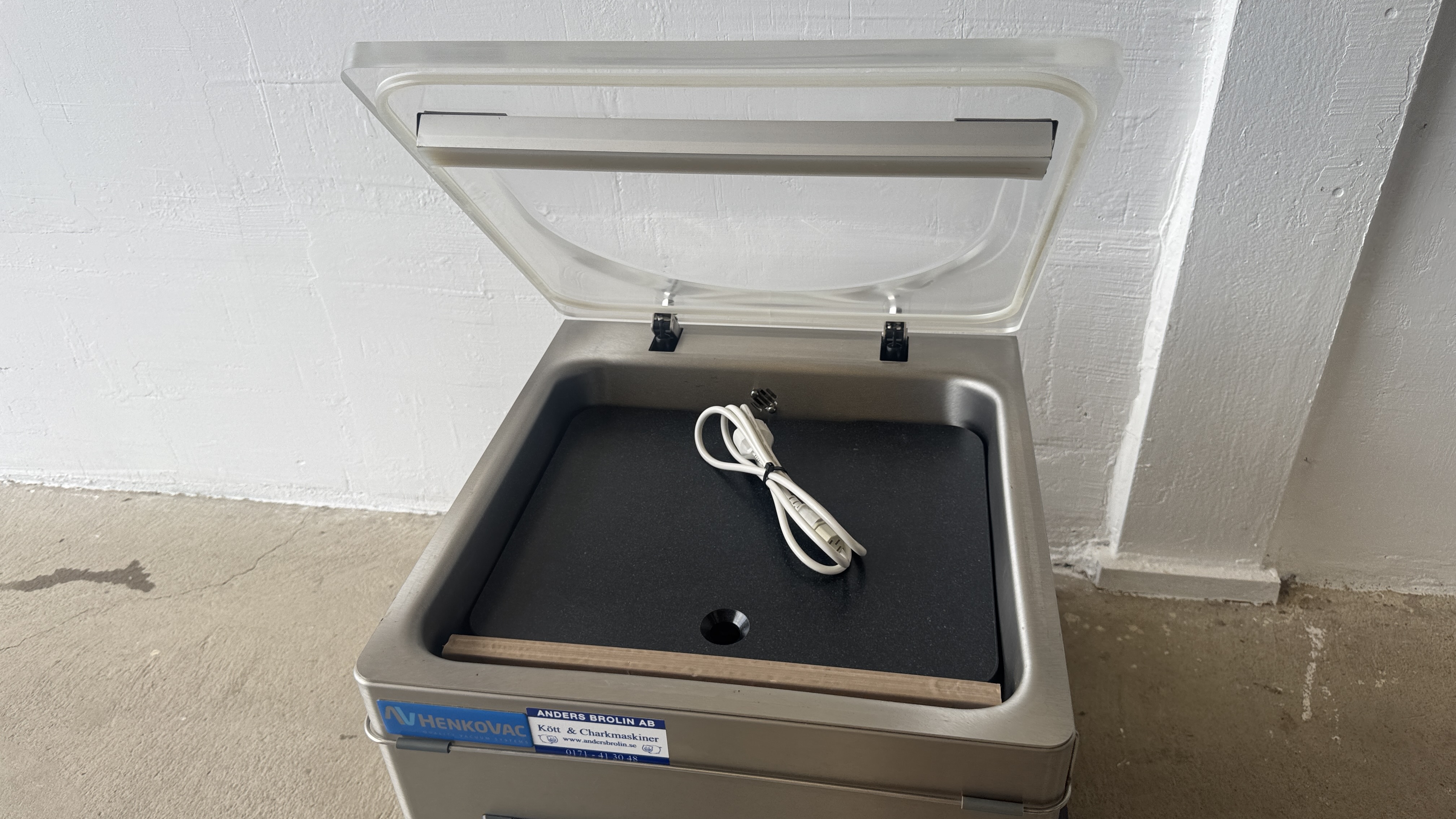 Used Vakuummaskin Henkovac T4 #2628