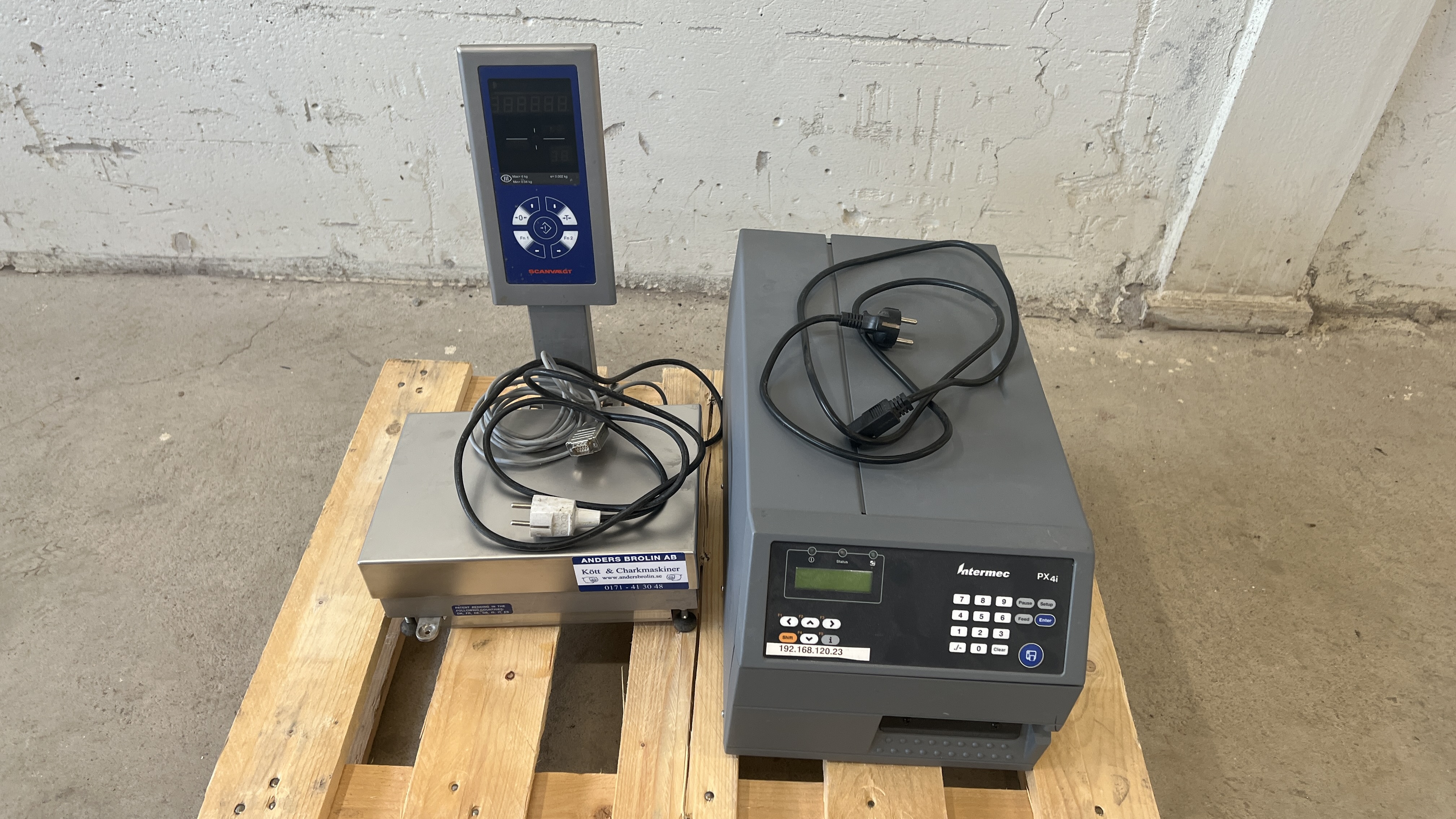 Used Våg med etikett 6kg