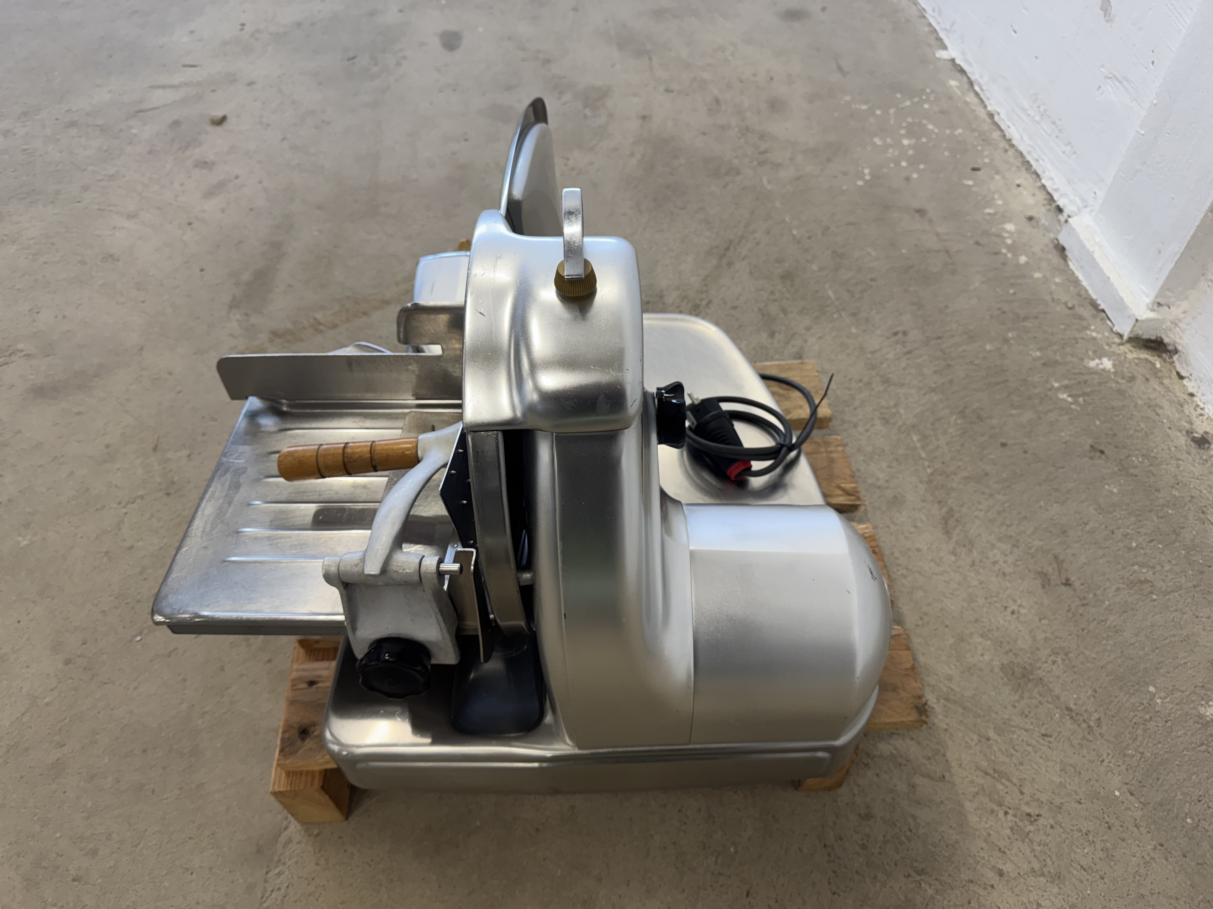 Used Berkel 834 skärmaskin #2670