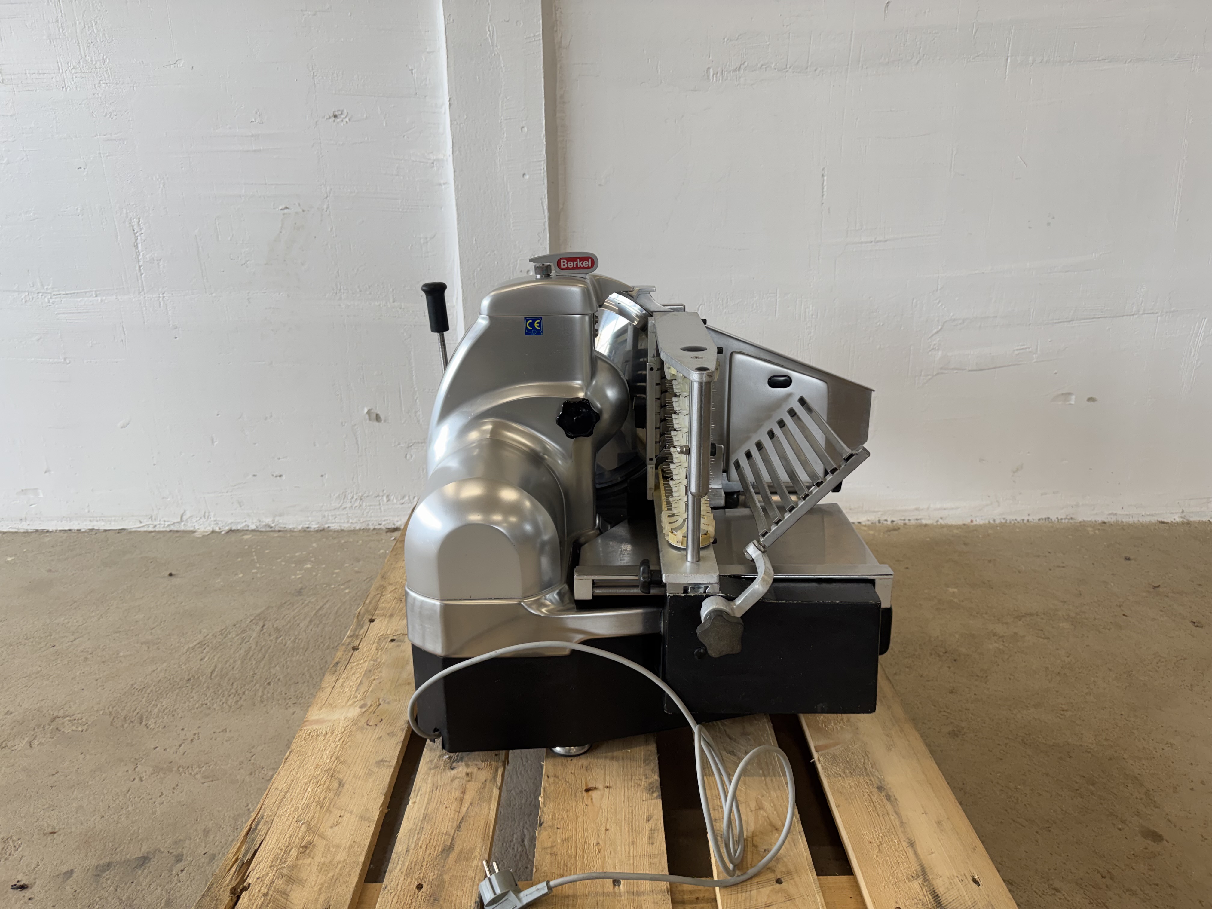 Used Skärmaskin Berkel 834 EPB Stacker #2899