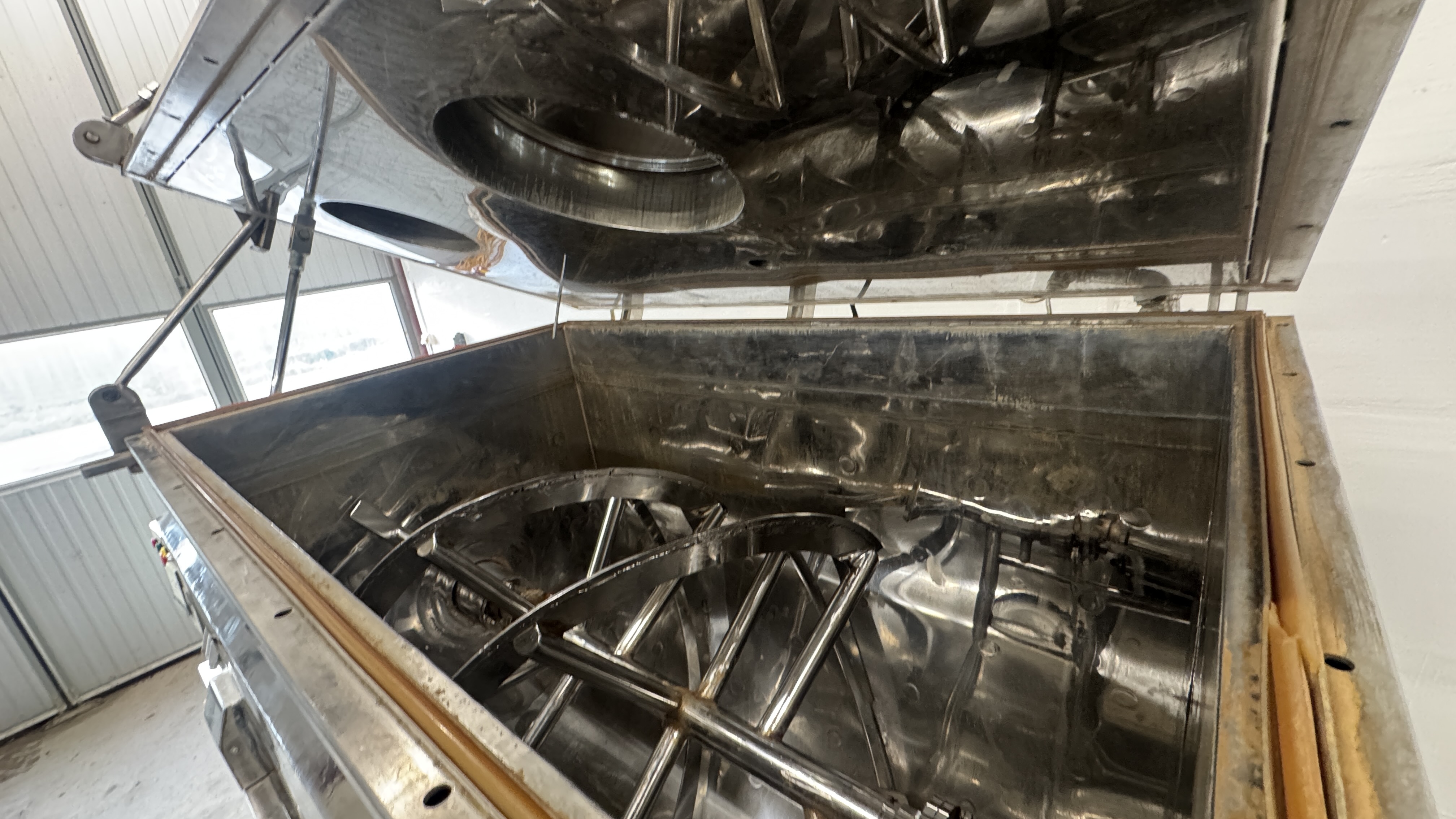 Used Spiralblandare ca 1500liter #2722