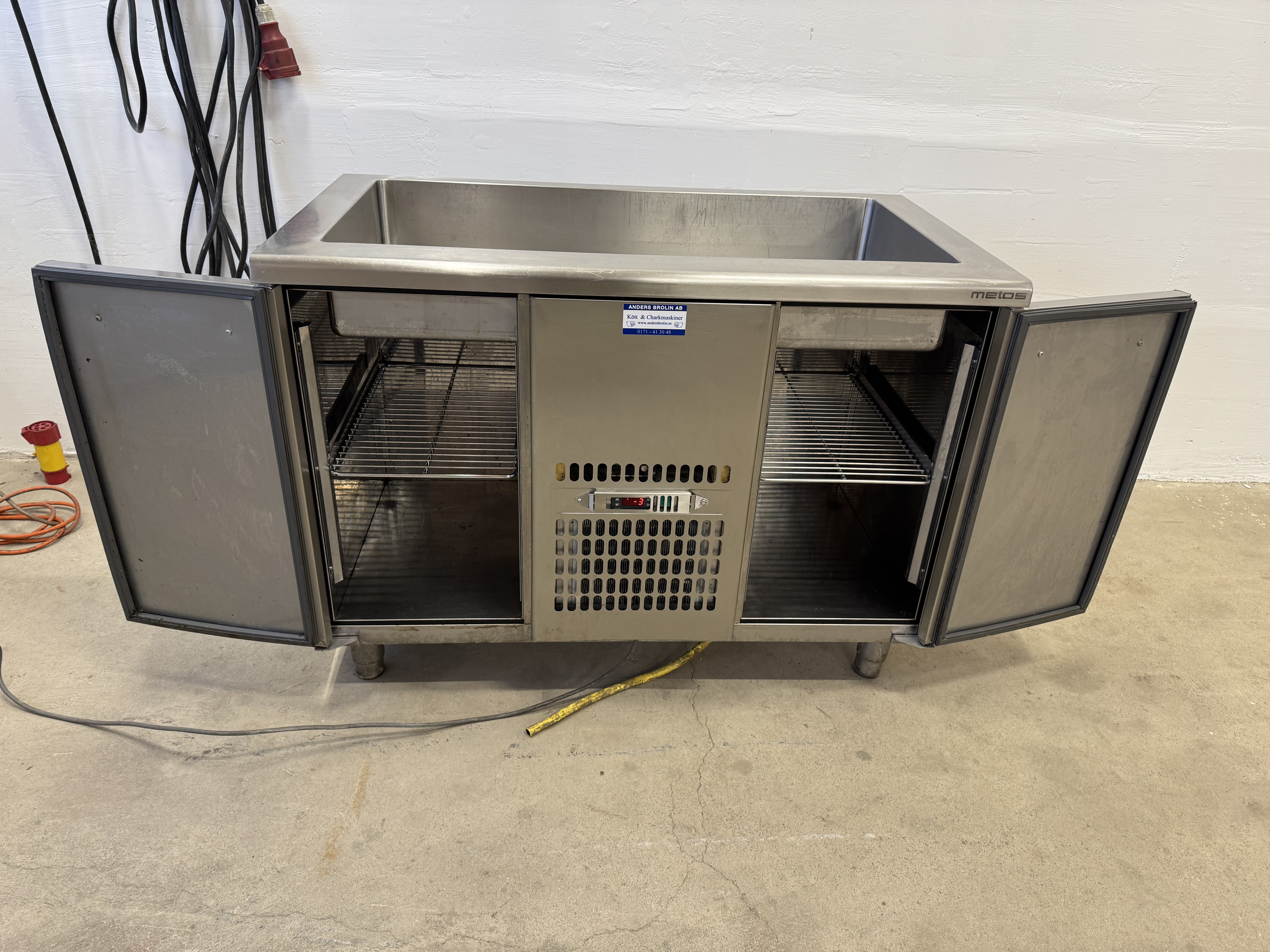 Used Metos kylbänk med tövattenavlopp #2819
