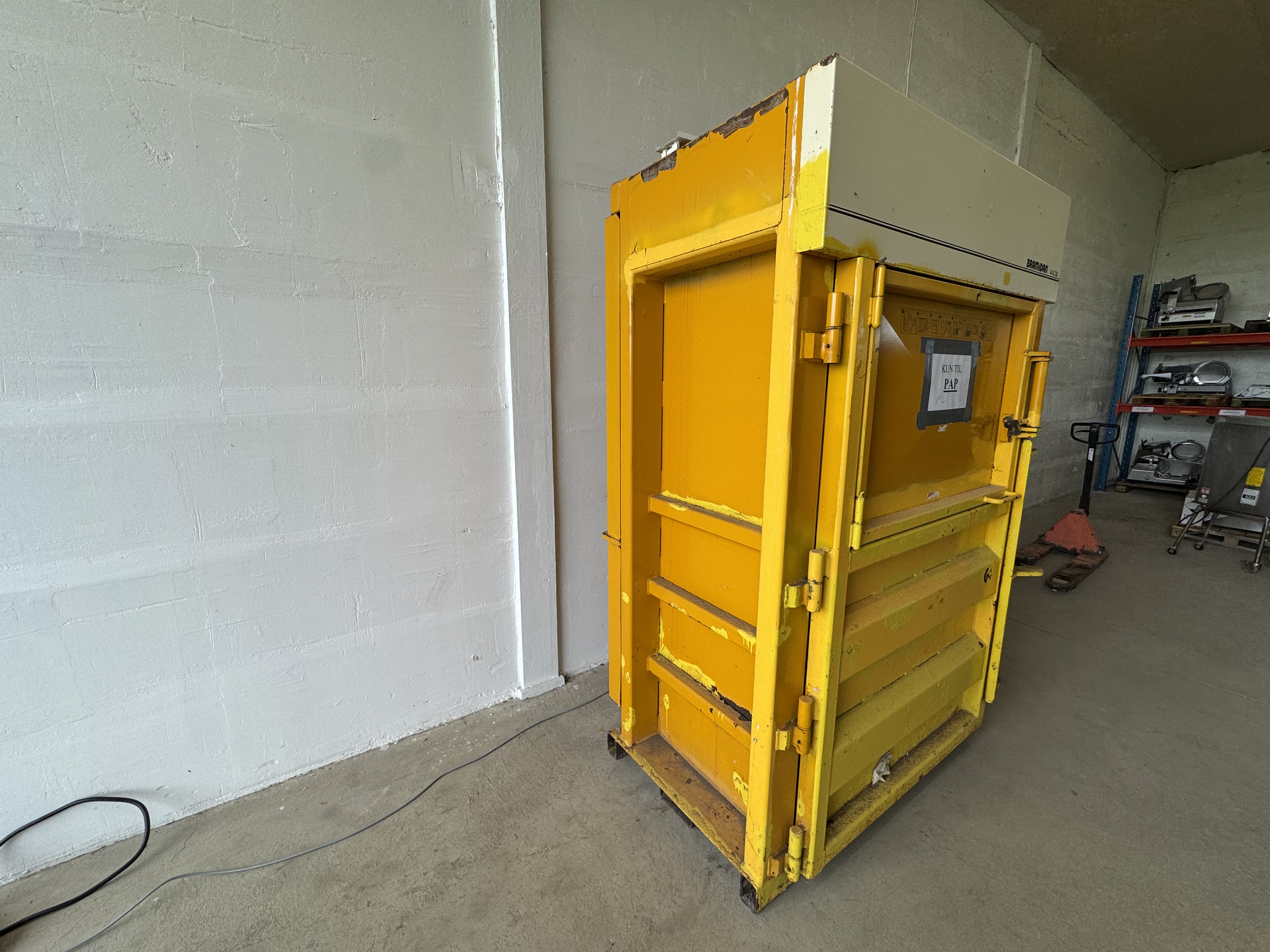 Used Press Bramidan 4-x 30 #2879