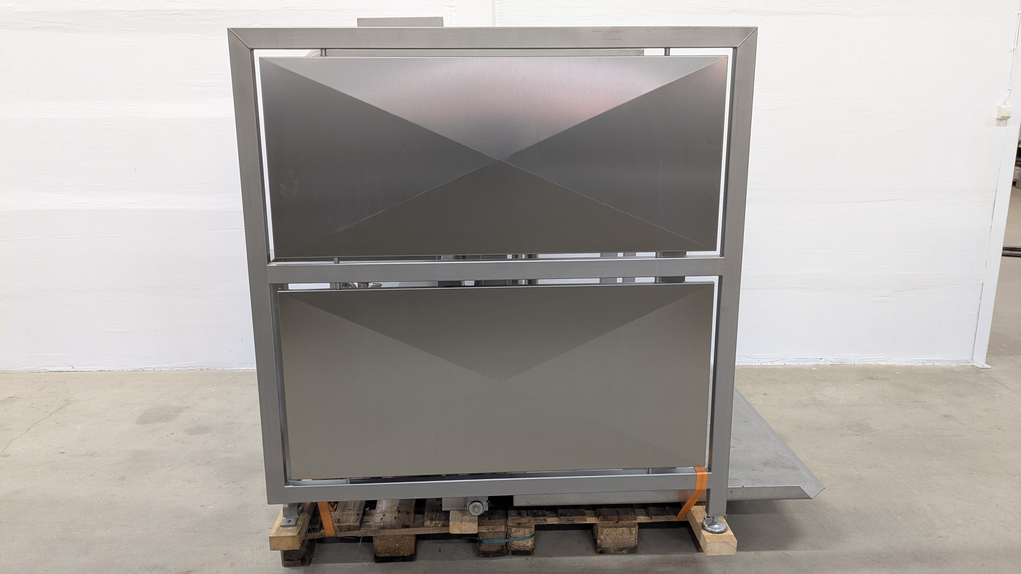 Used Tumlare SFK-Danfotech MA8001 #2743