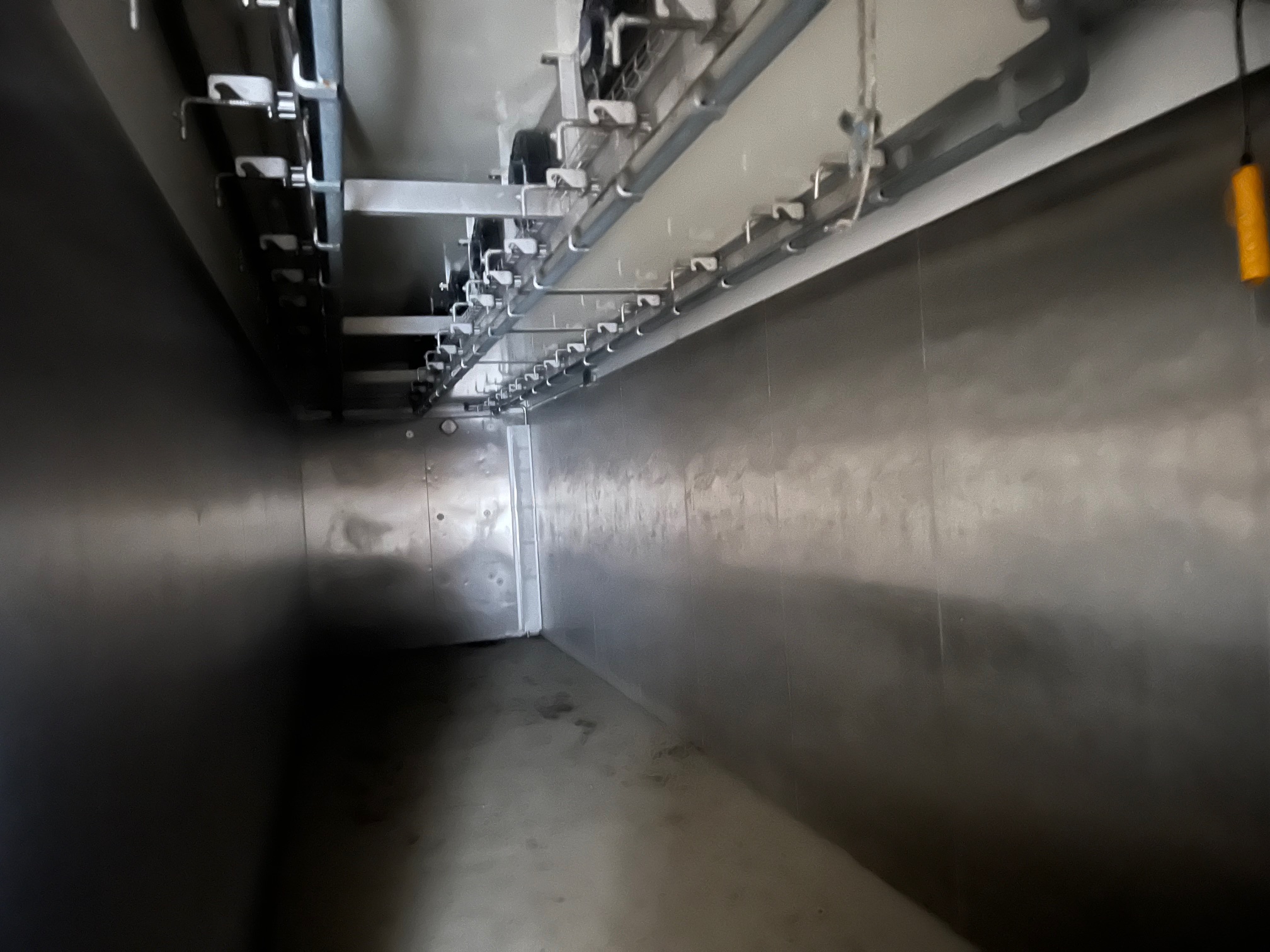 Used Finmodules Mobilt Slakteri 850x310cm 