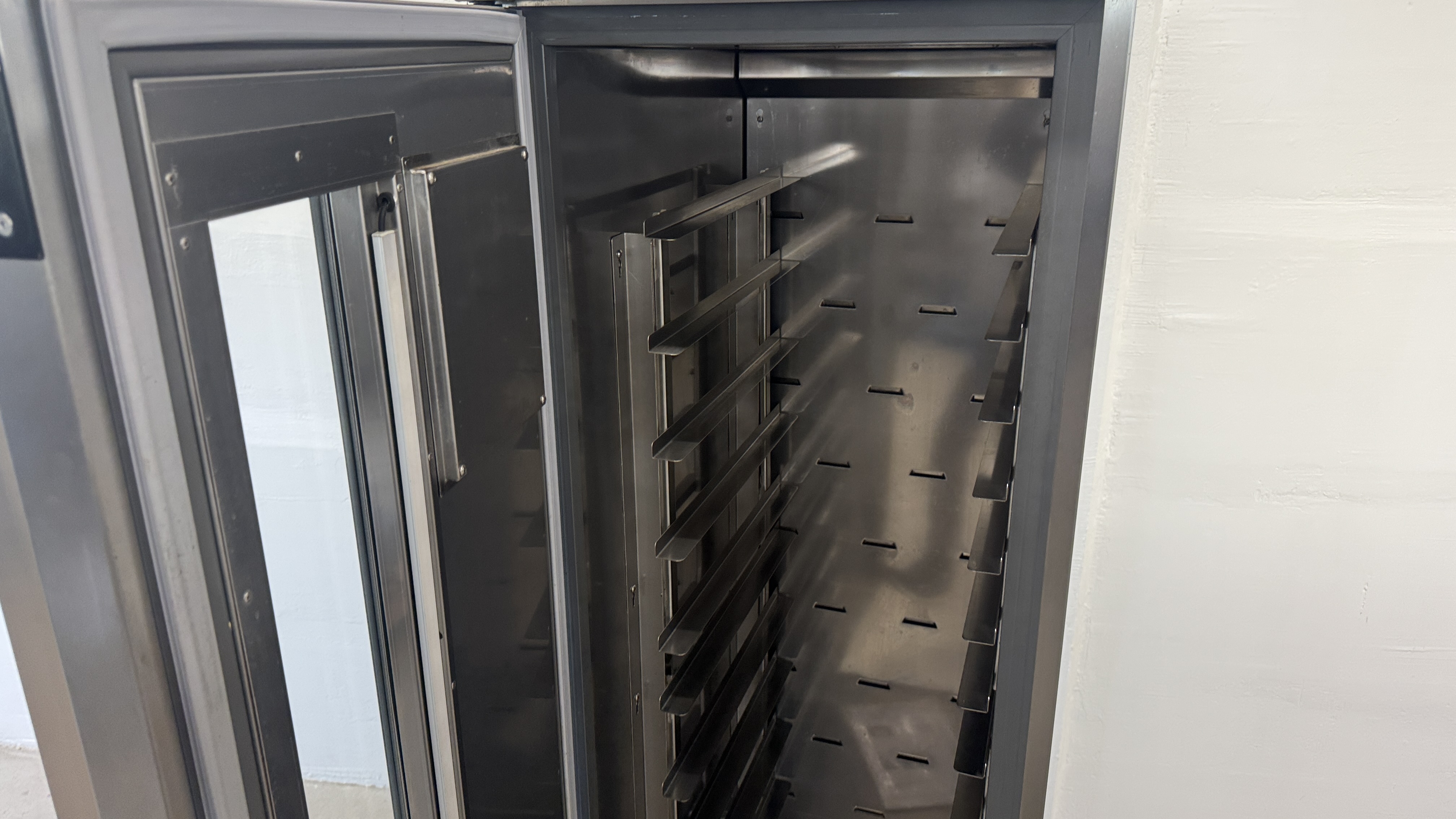 Used Jässkåp Sveba Dahlén F200 -2021 #2655