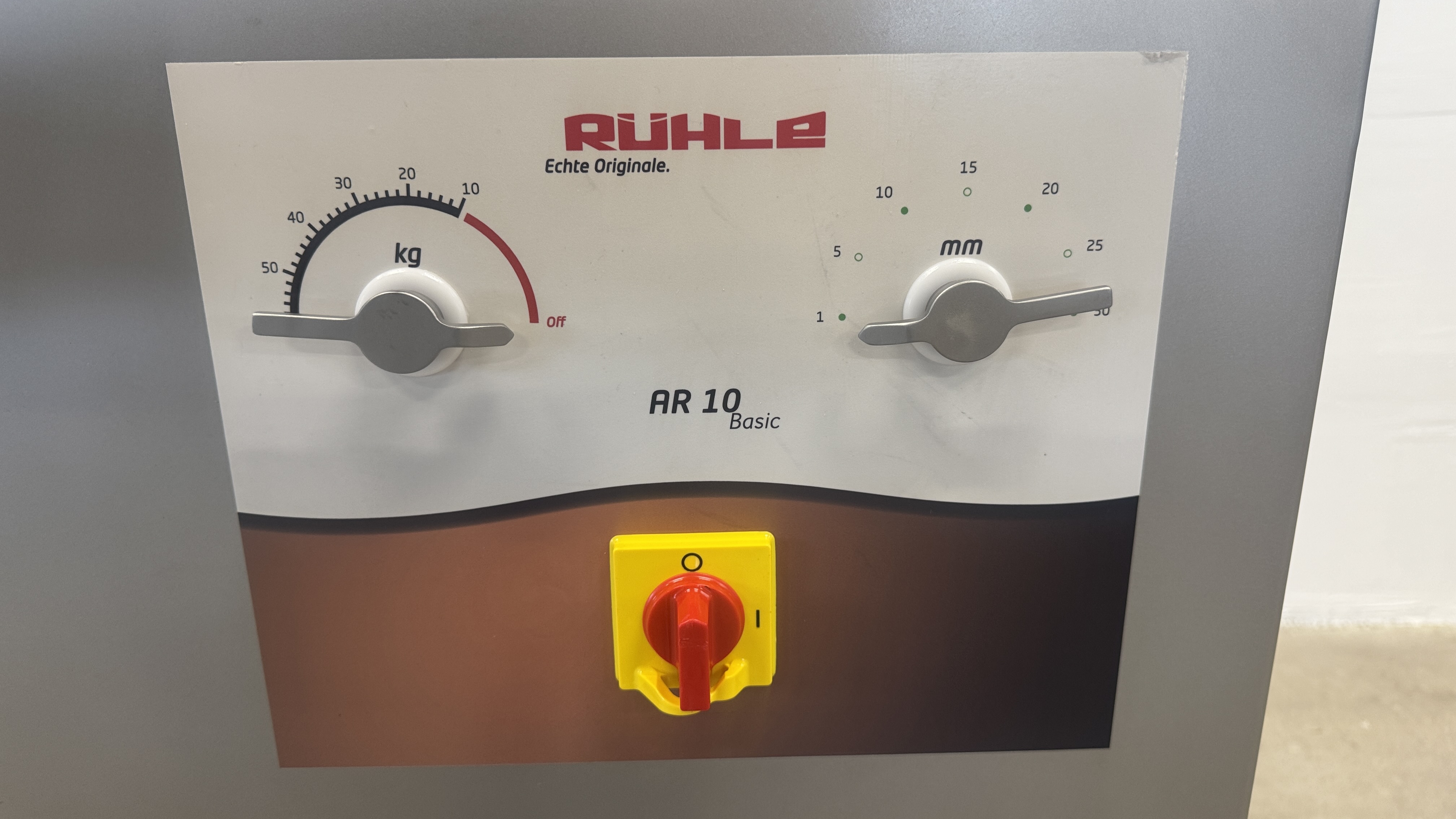 Tärningsmaskin Rühle AR 10 Basic, 1400kg/h